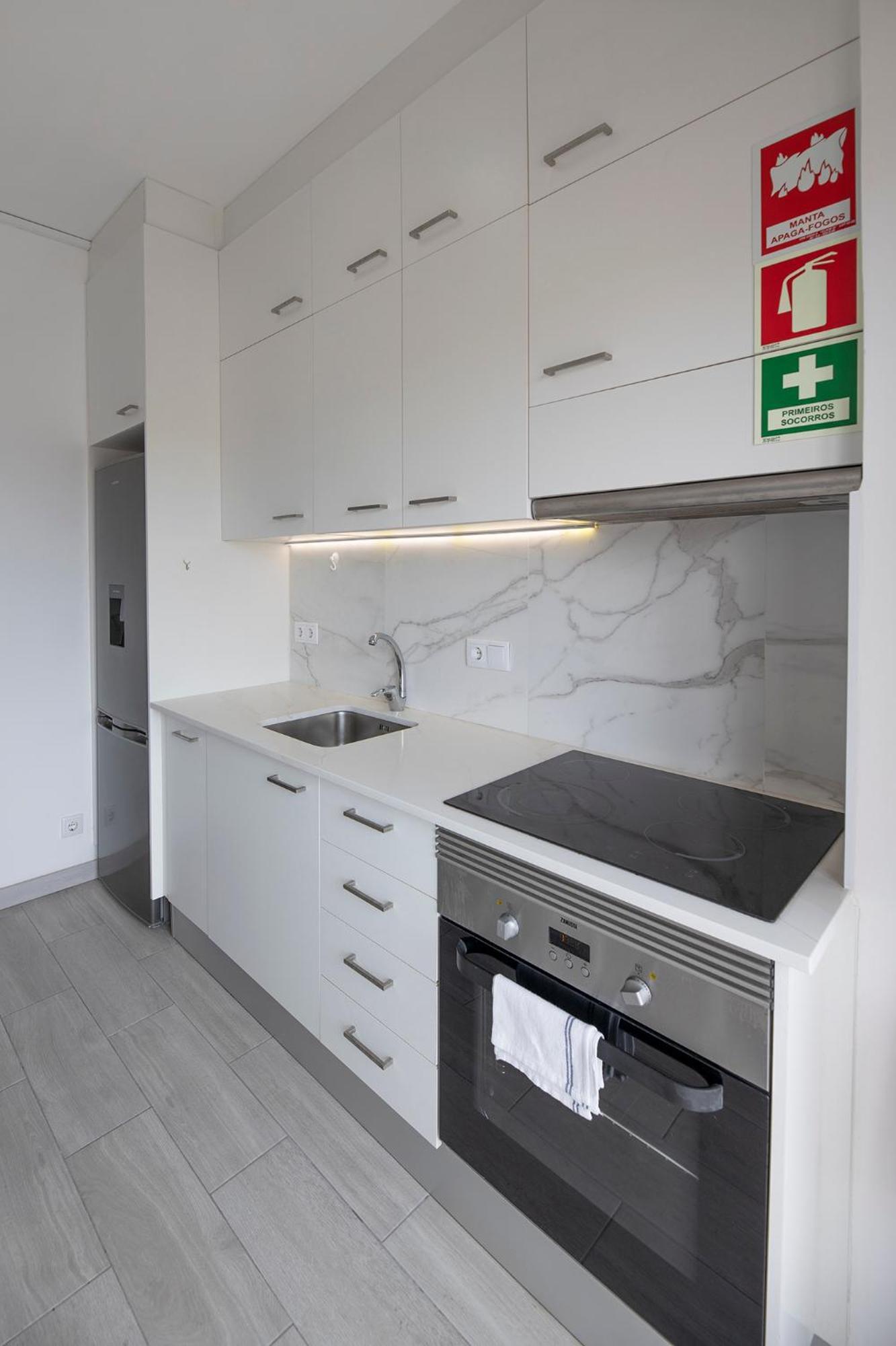 Flh Porto Spacious Apartment With Balcony Zewnętrze zdjęcie